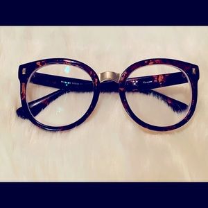 Oversized round eyeglasses